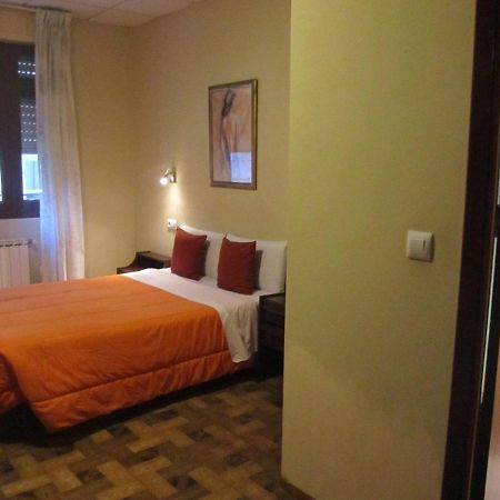Hostal Real Vigo Ngoại thất bức ảnh