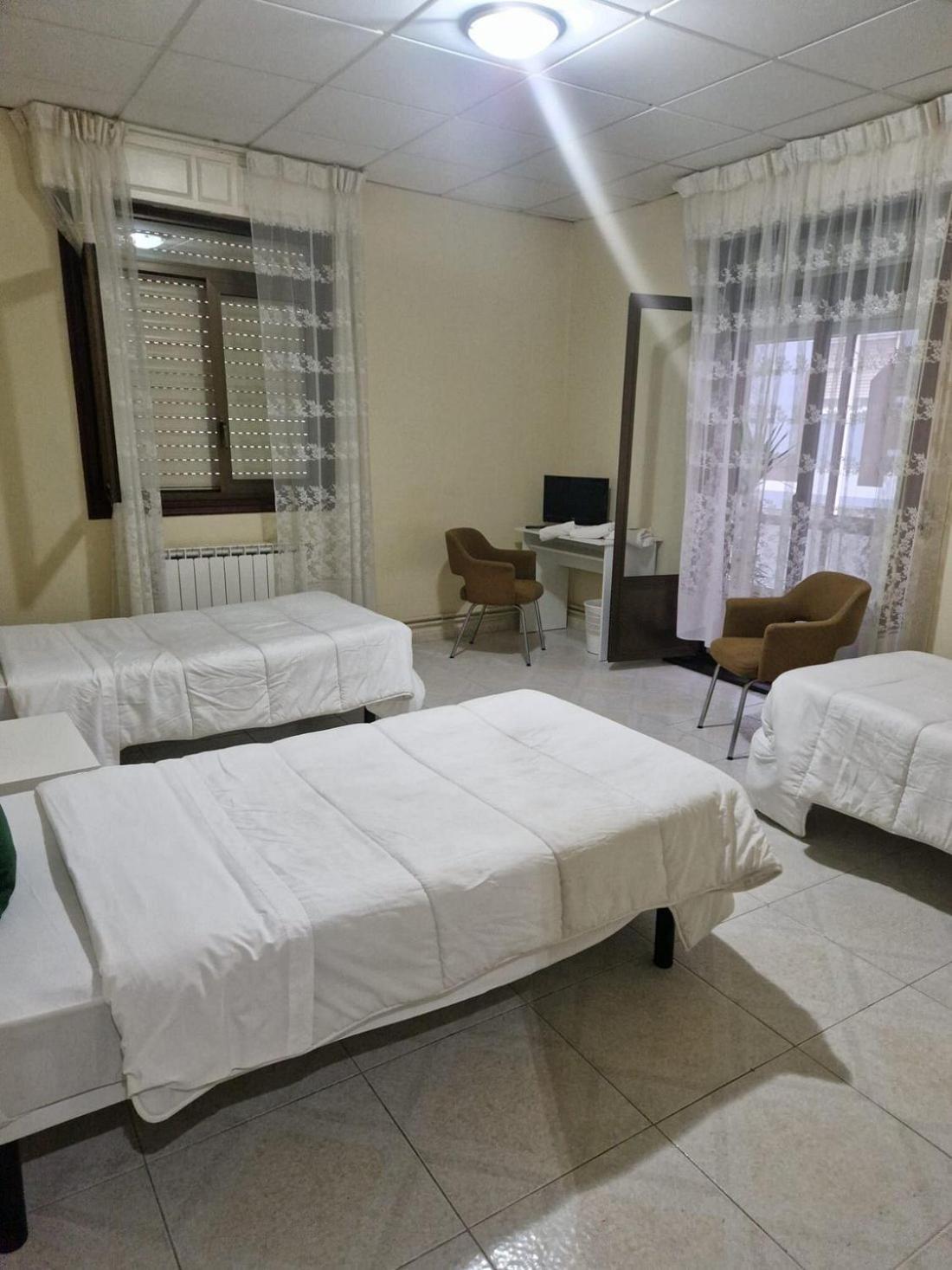 Hostal Real Vigo Ngoại thất bức ảnh